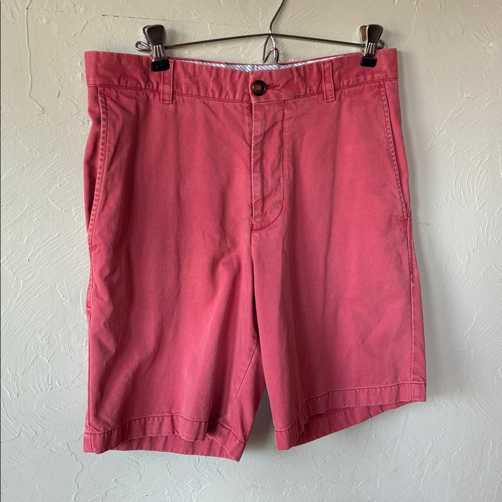 Southern tide the skipjack shorts size w30